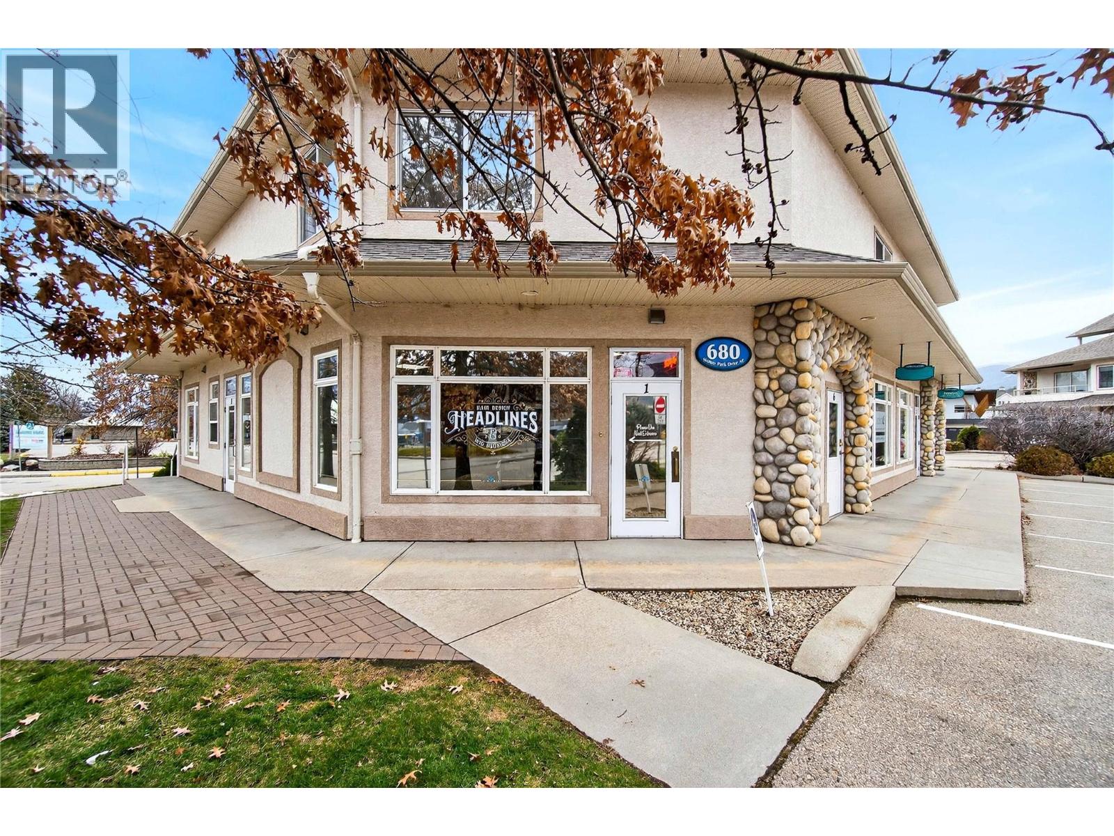 1 680 Marine Park Drive, Salmon Arm