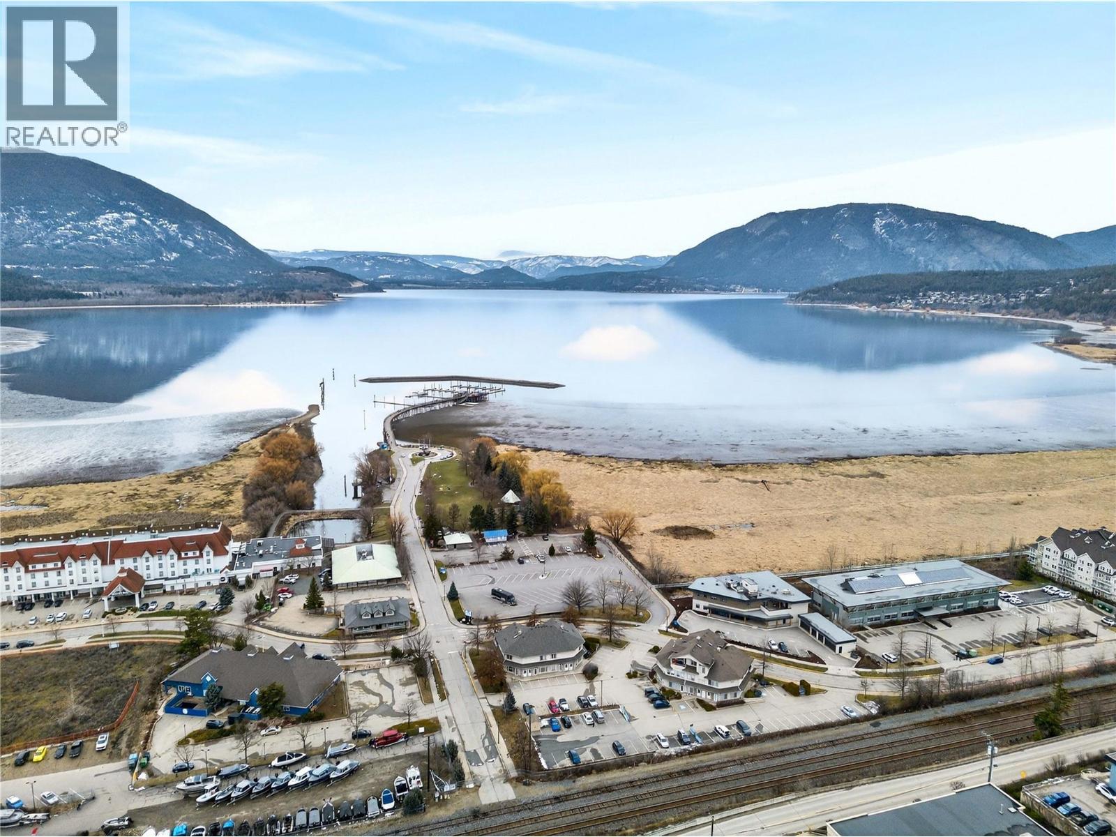 1 680 Marine Park Drive, Salmon Arm
