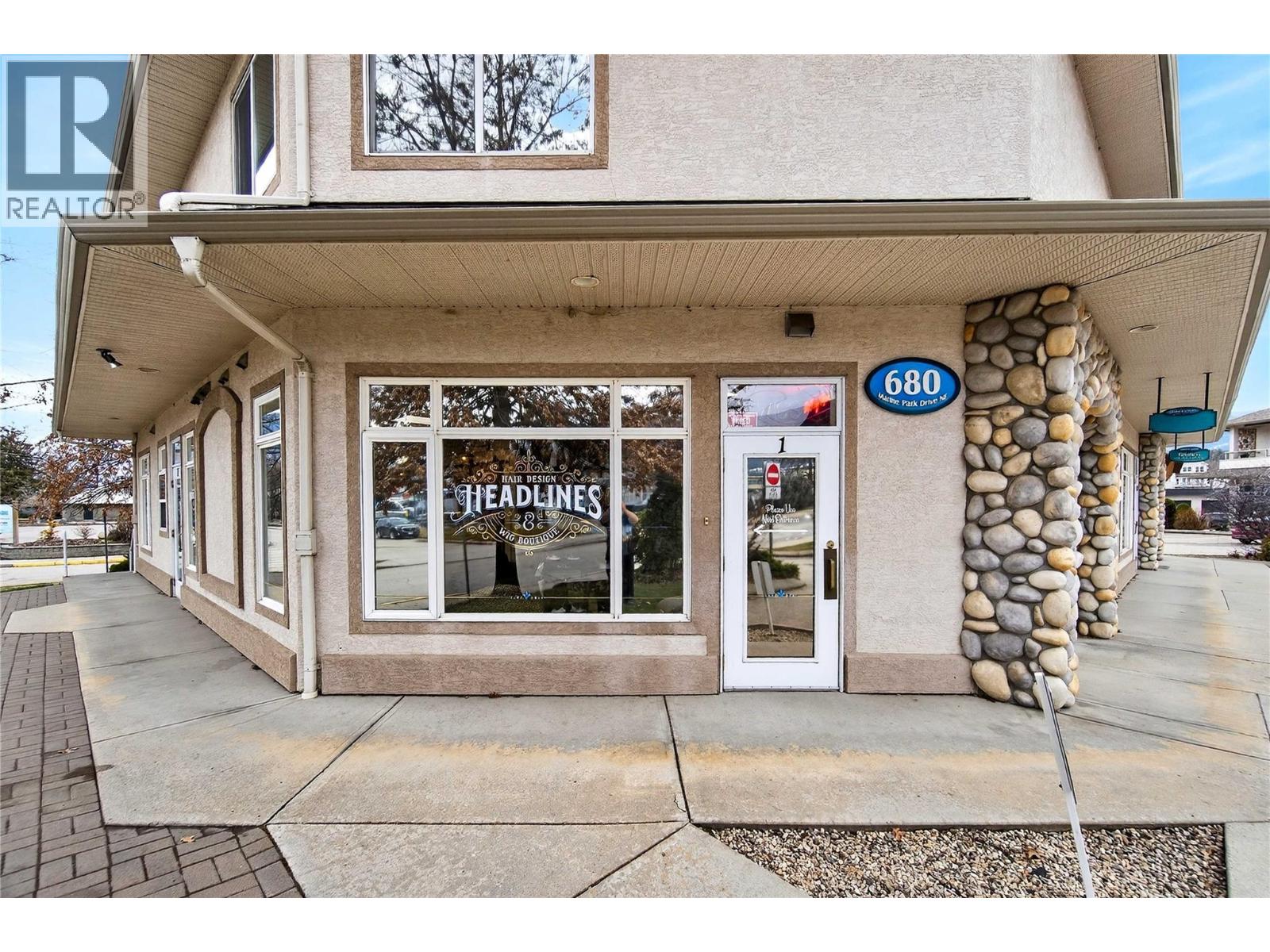 1 680 Marine Park Drive, Salmon Arm