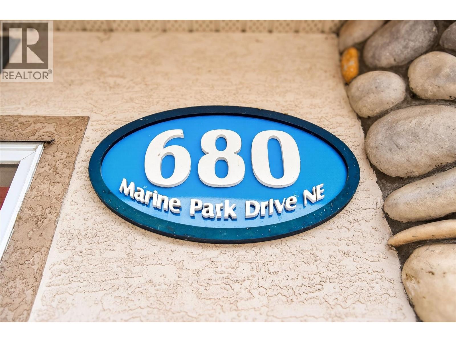 1 680 Marine Park Drive, Salmon Arm