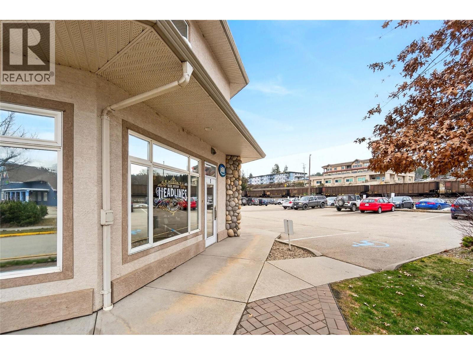 1 680 Marine Park Drive, Salmon Arm