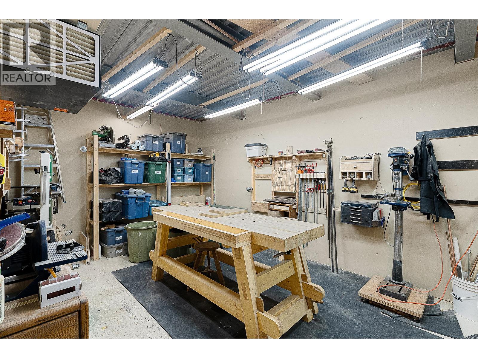 1872 Red Tail Crescent, Kamloops