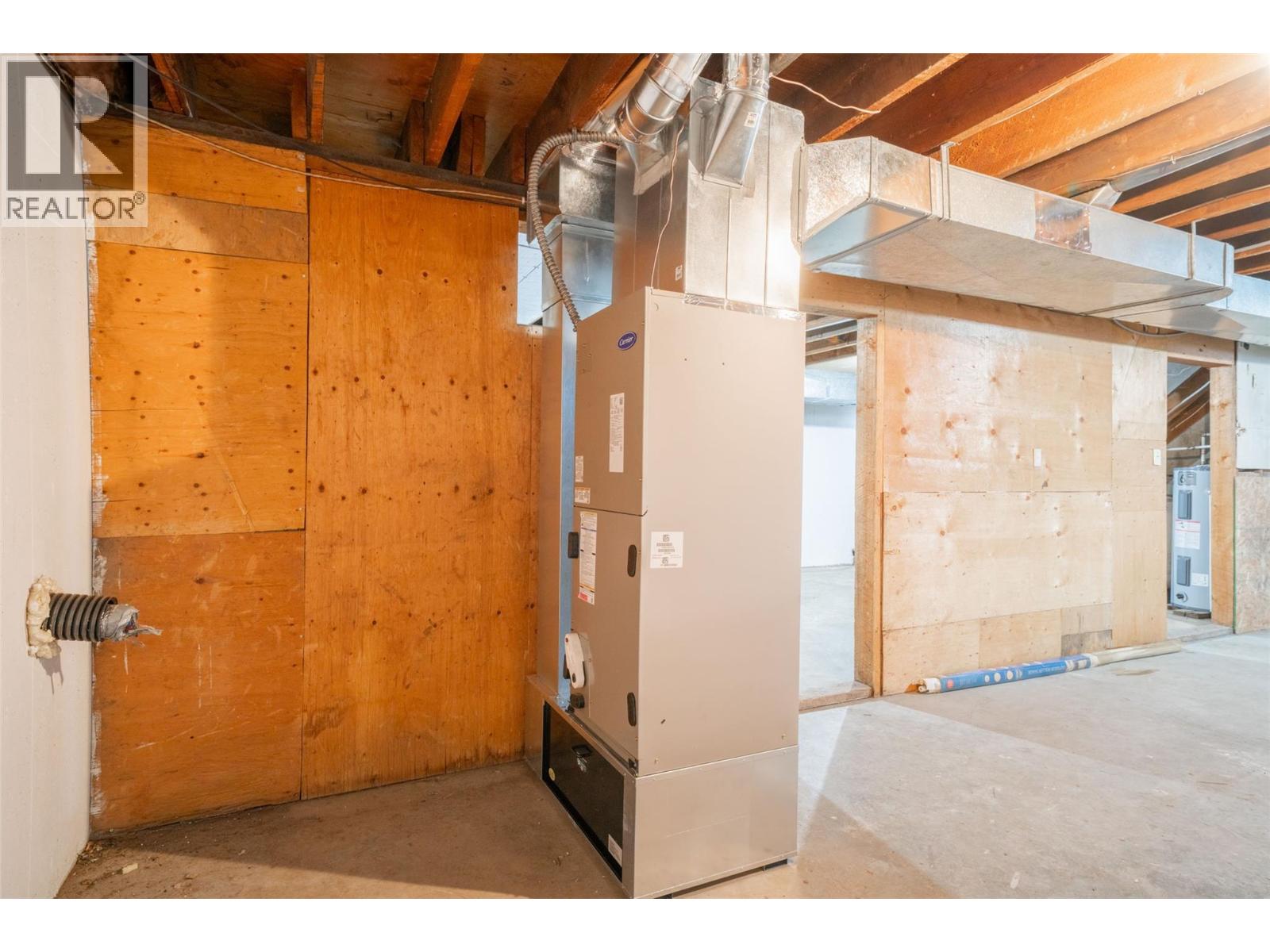 1852 TRINITY VALLEY ROAD - 67