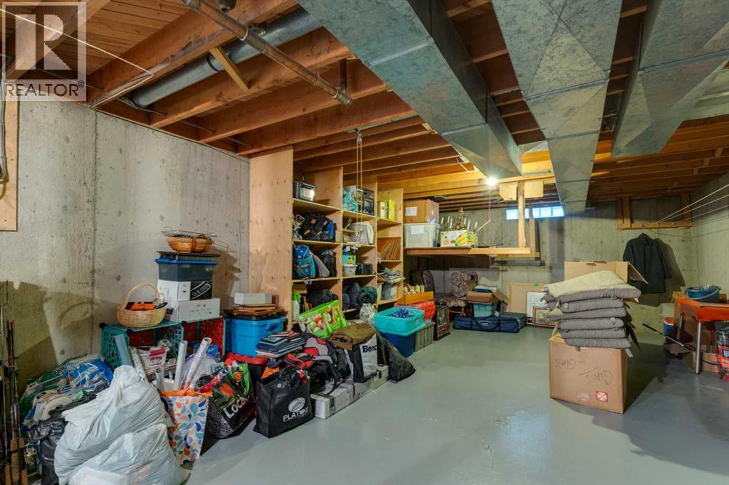 Single Family House for Sale in  Kananaskis Drive SW Kelvin Grove Calgary 