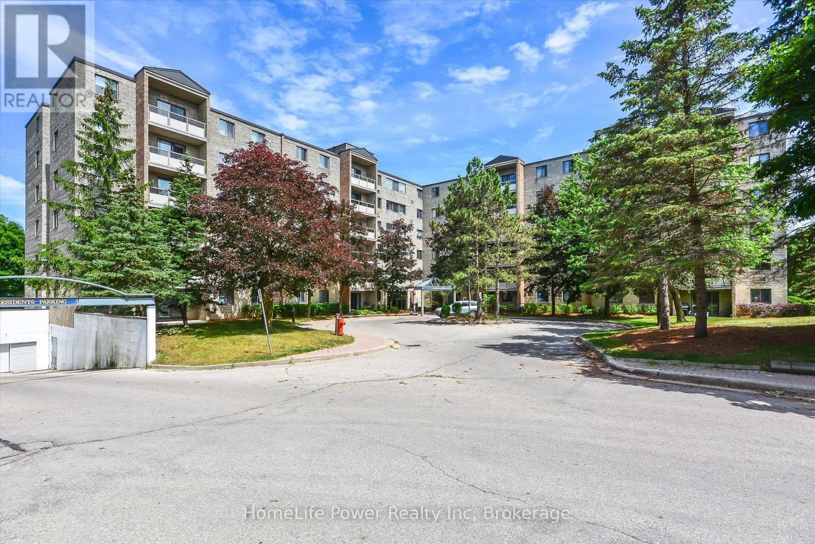 307 – 93 WESTWOOD ROAD, Guelph (Willow West/Sugarbush/West Acres), Ontario