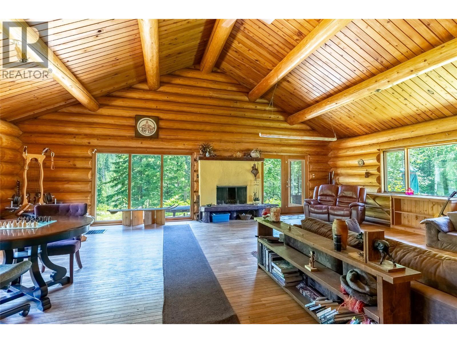 1415 Seymour River Road N, Seymour Arm