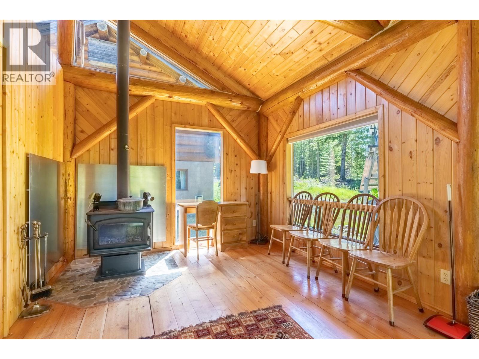 1415 Seymour River Road N - 24