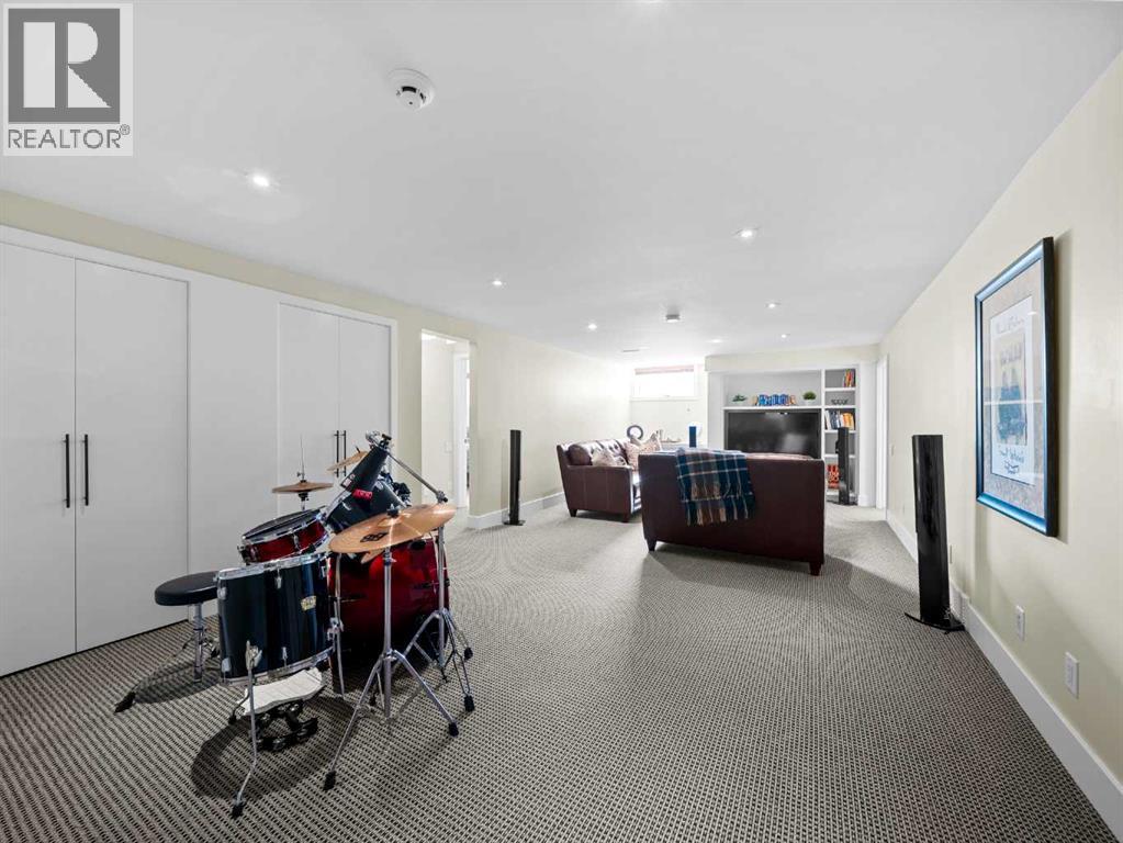 Single Family House for Sale in  Carleton Street SW Upper Mount Royal Calgary 