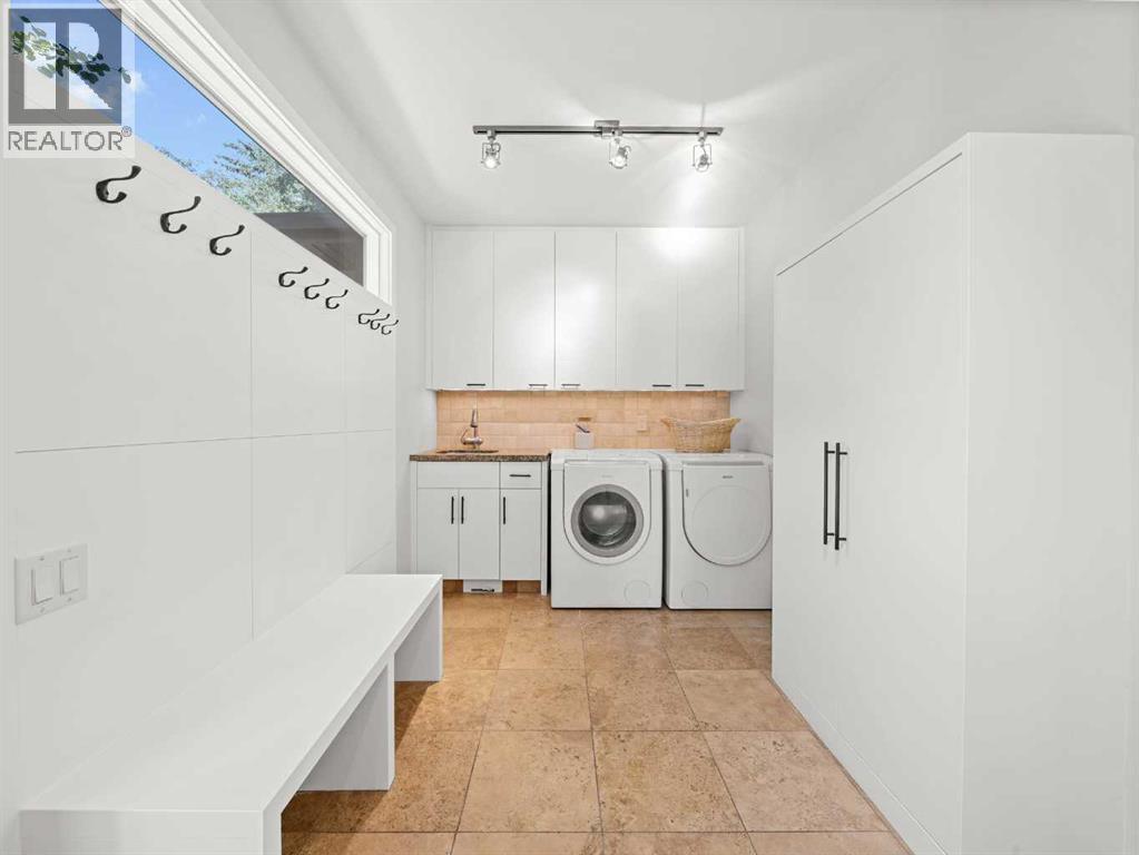 2716 Carleton Street SW, Calgary, Alberta