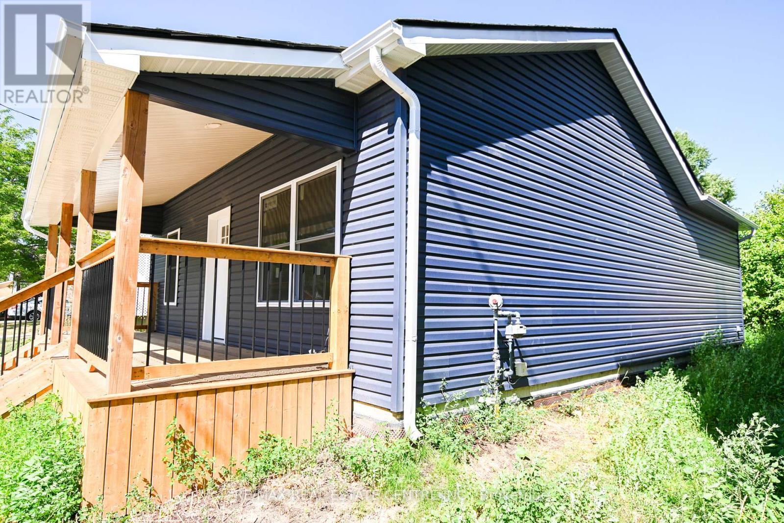 284 DARLING STREET — photo 30