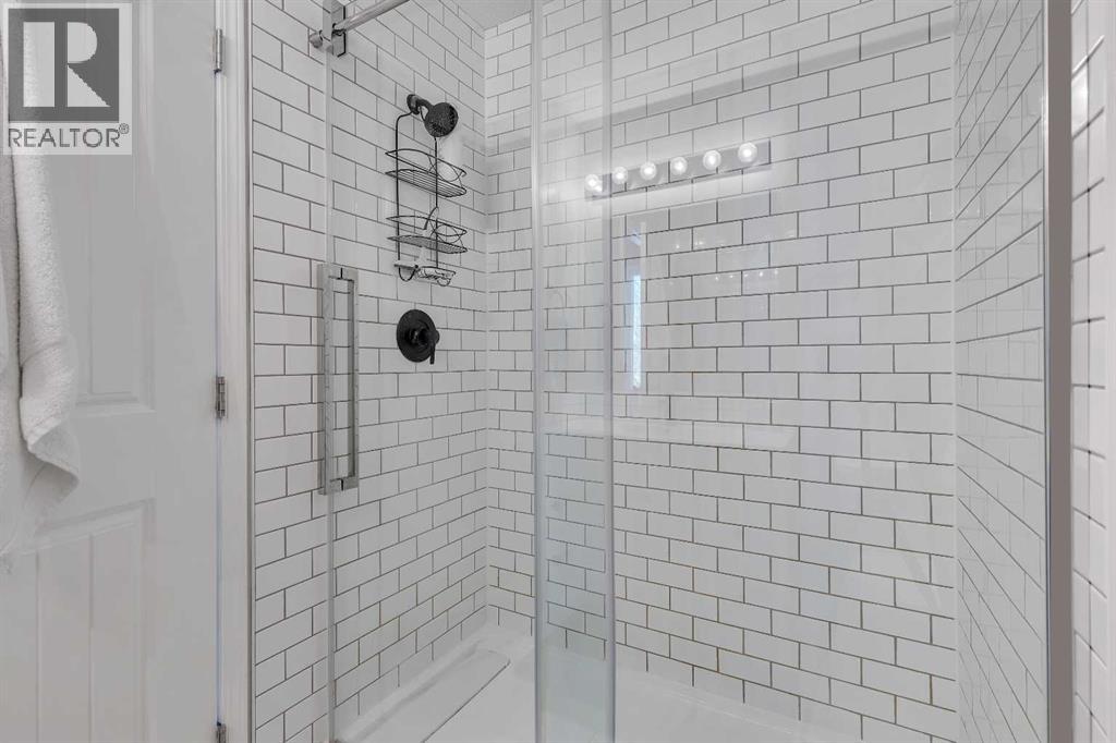 Single Family House for Sale in  Harvest Oak Place NE Harvest Hills Calgary 