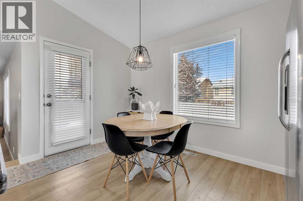 12 Harvest Oak Place NE, Calgary, Alberta