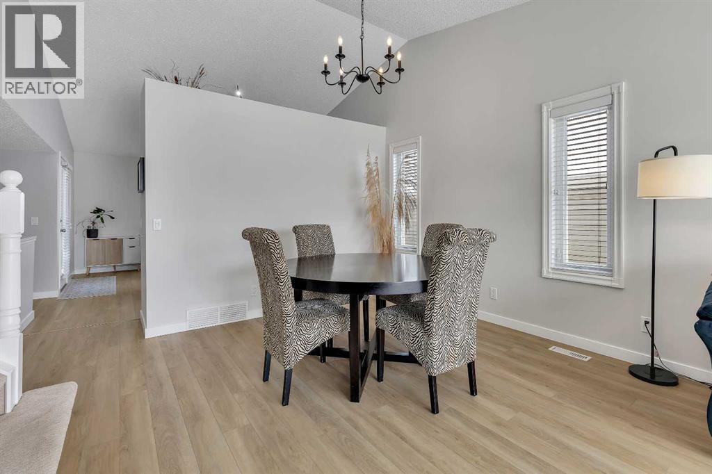 Single Family House for Sale in  Harvest Oak Place NE Harvest Hills Calgary 