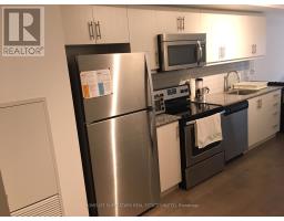 305 - 10 Willison Square N, Toronto, ON M5T0A8 Photo 6