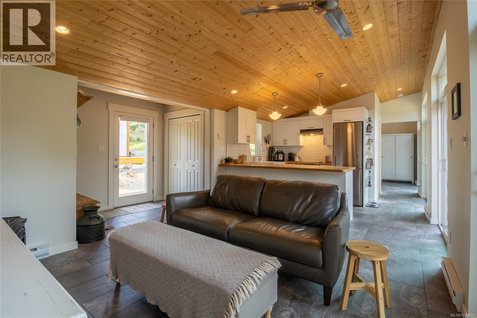  3755 Privateers Road, Pender Island