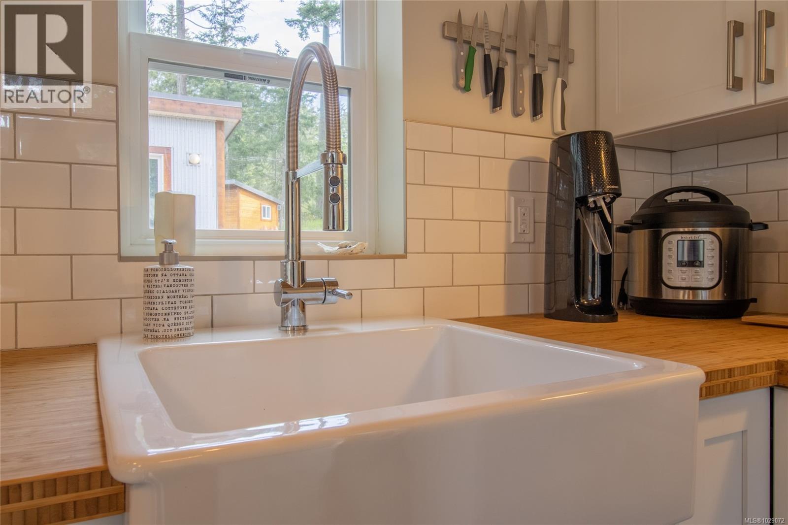  3755 Privateers Road, Pender Island