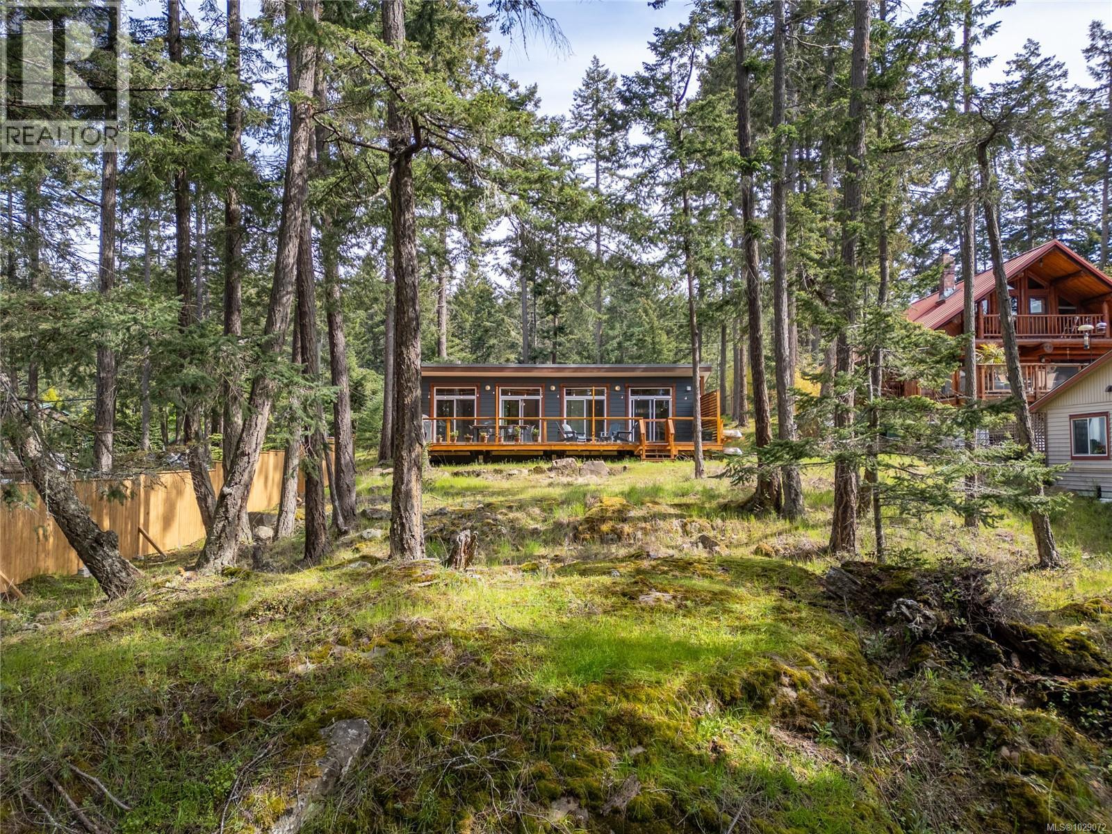  3755 Privateers Road, Pender Island