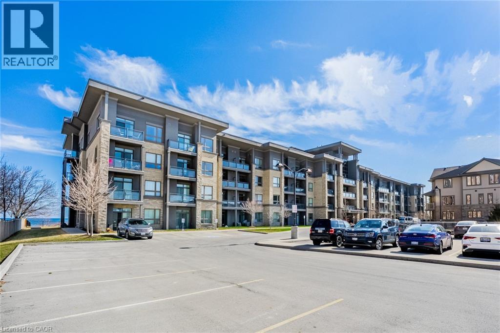 #209 35 SOUTHSHORE Crescent - 1