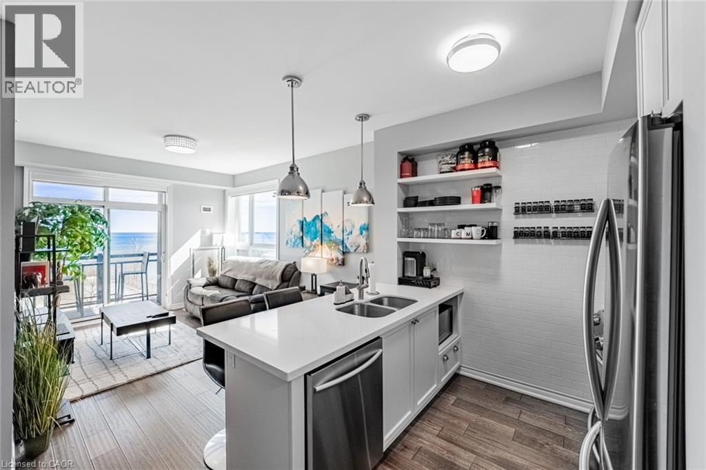 #209 35 SOUTHSHORE Crescent - 7