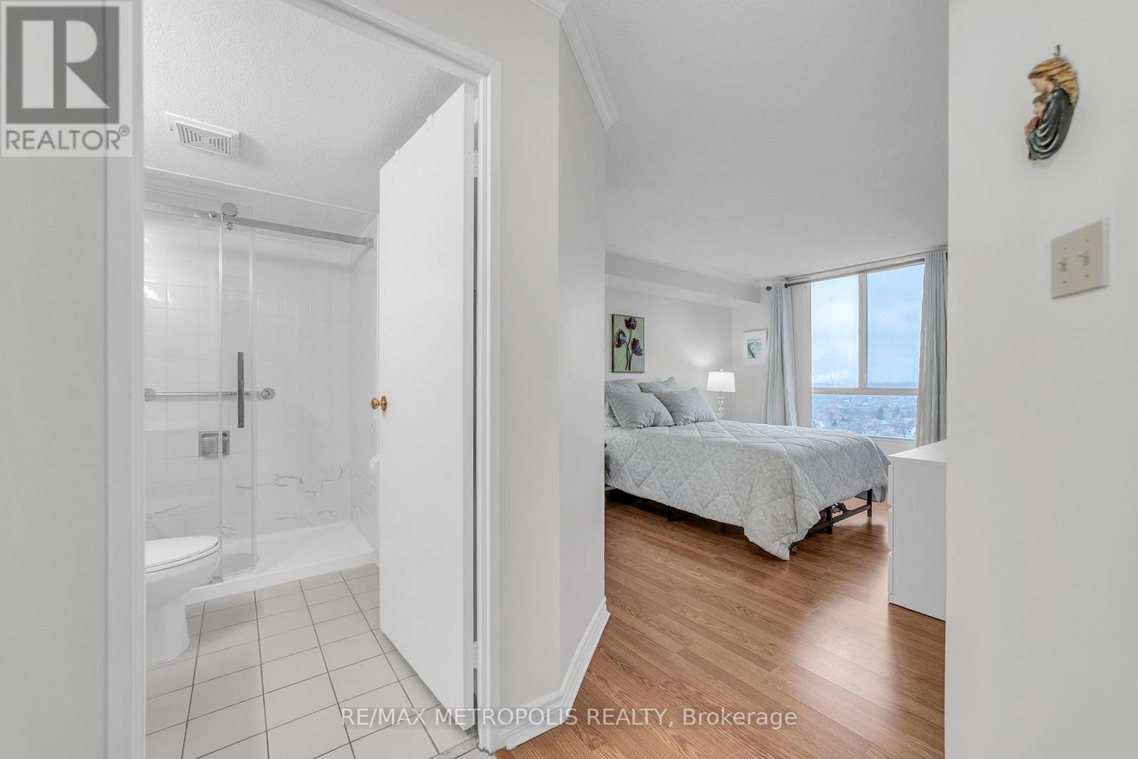 #1604 2470 EGLINTON AVENUE W - 16