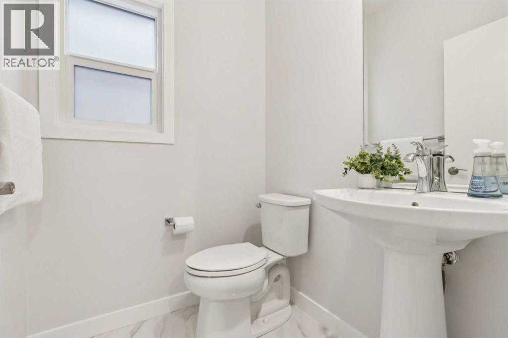 55 Sundown Crescent, Cochrane