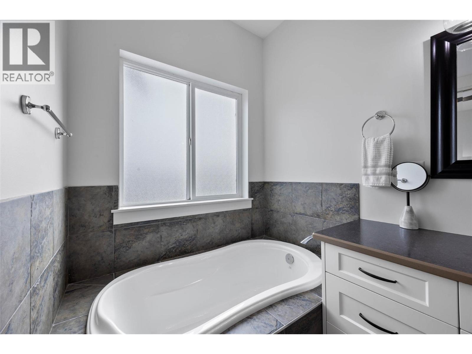 1120 MORAY Street, Kamloops