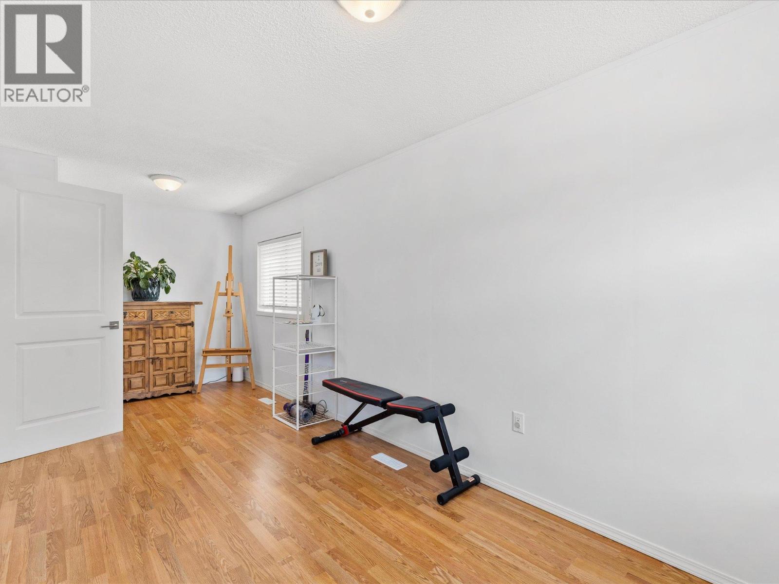 #9 610 Katherine Road - 22