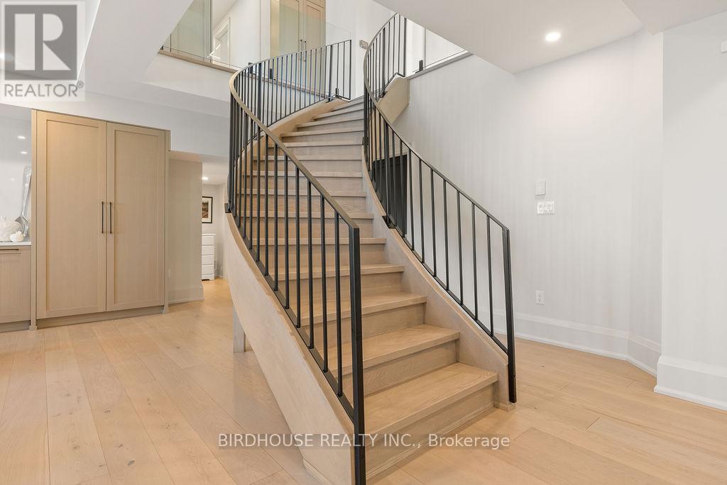 16 & 20 GARDEN GATE - 31