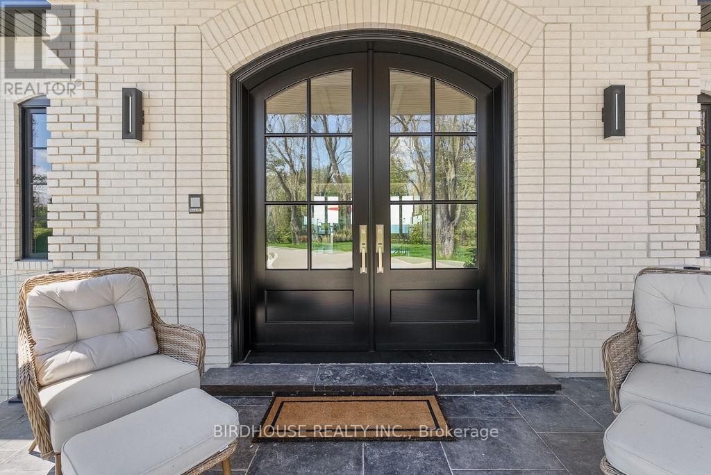 16 & 20 GARDEN GATE - 8