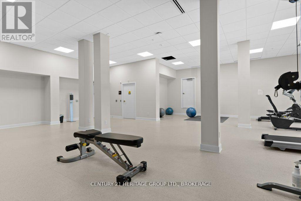 #306 129 SOUTH STREET - Image 40