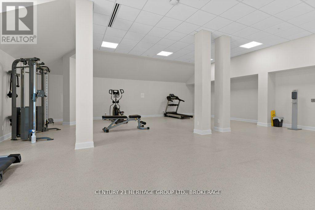 #306 129 SOUTH STREET - Image 41