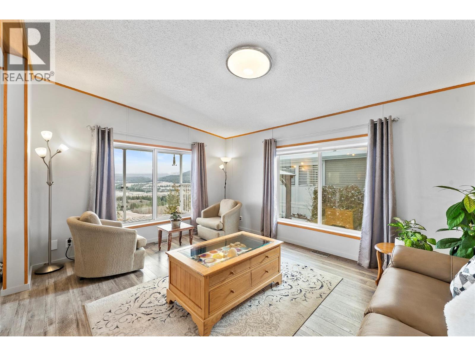 72 1885 Tappen Notch Hill Road Road, Tappen