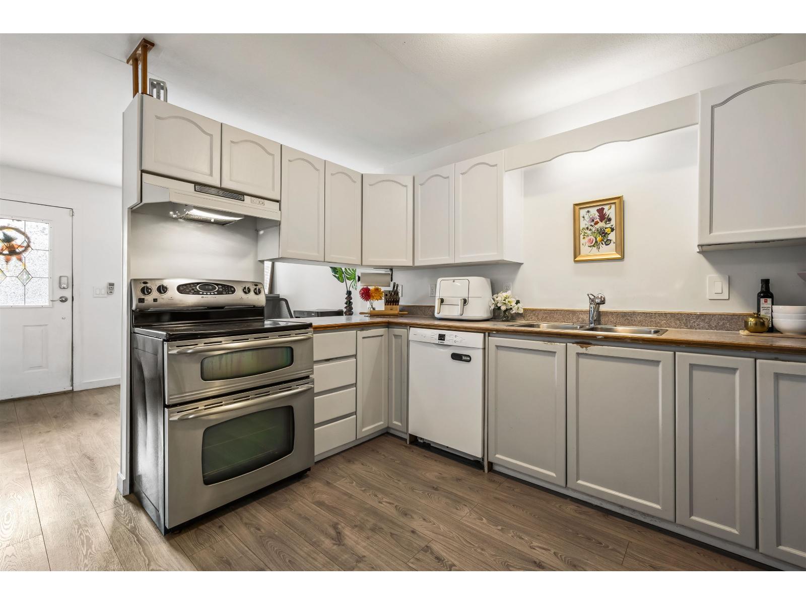 5 46735 YALE Road - photo 2