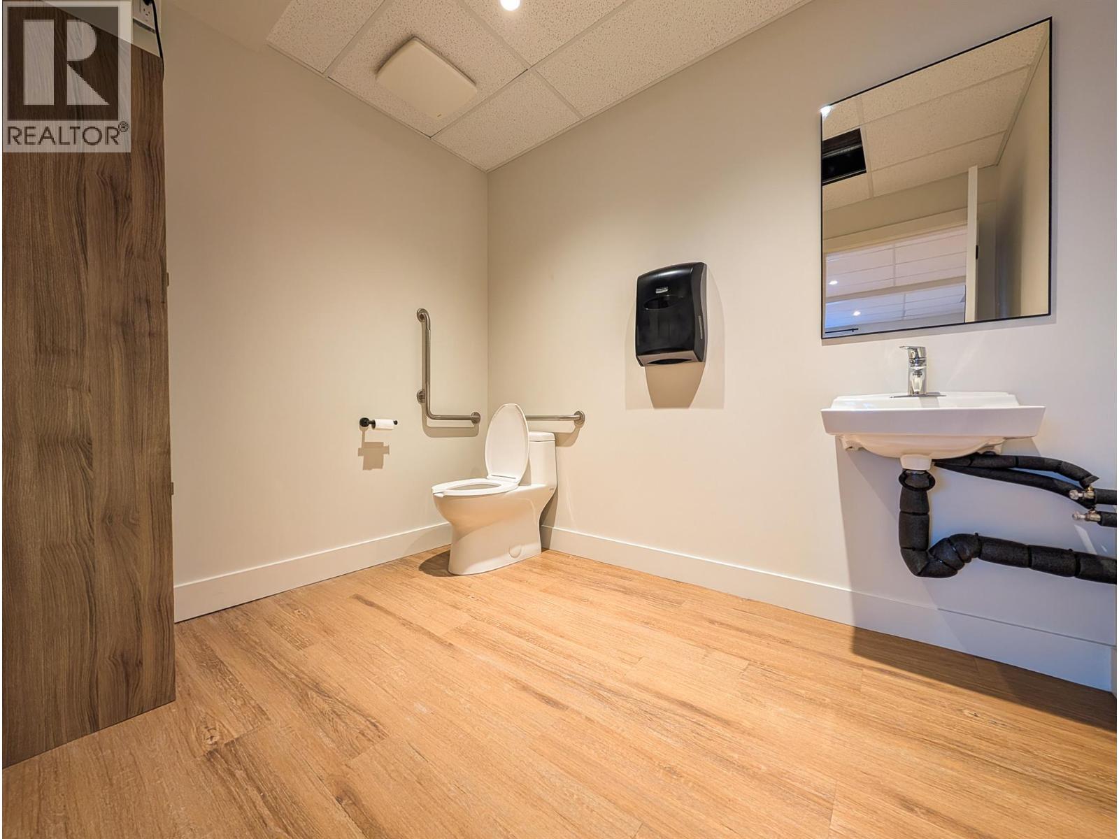 103 540 Groves Avenue, Kelowna