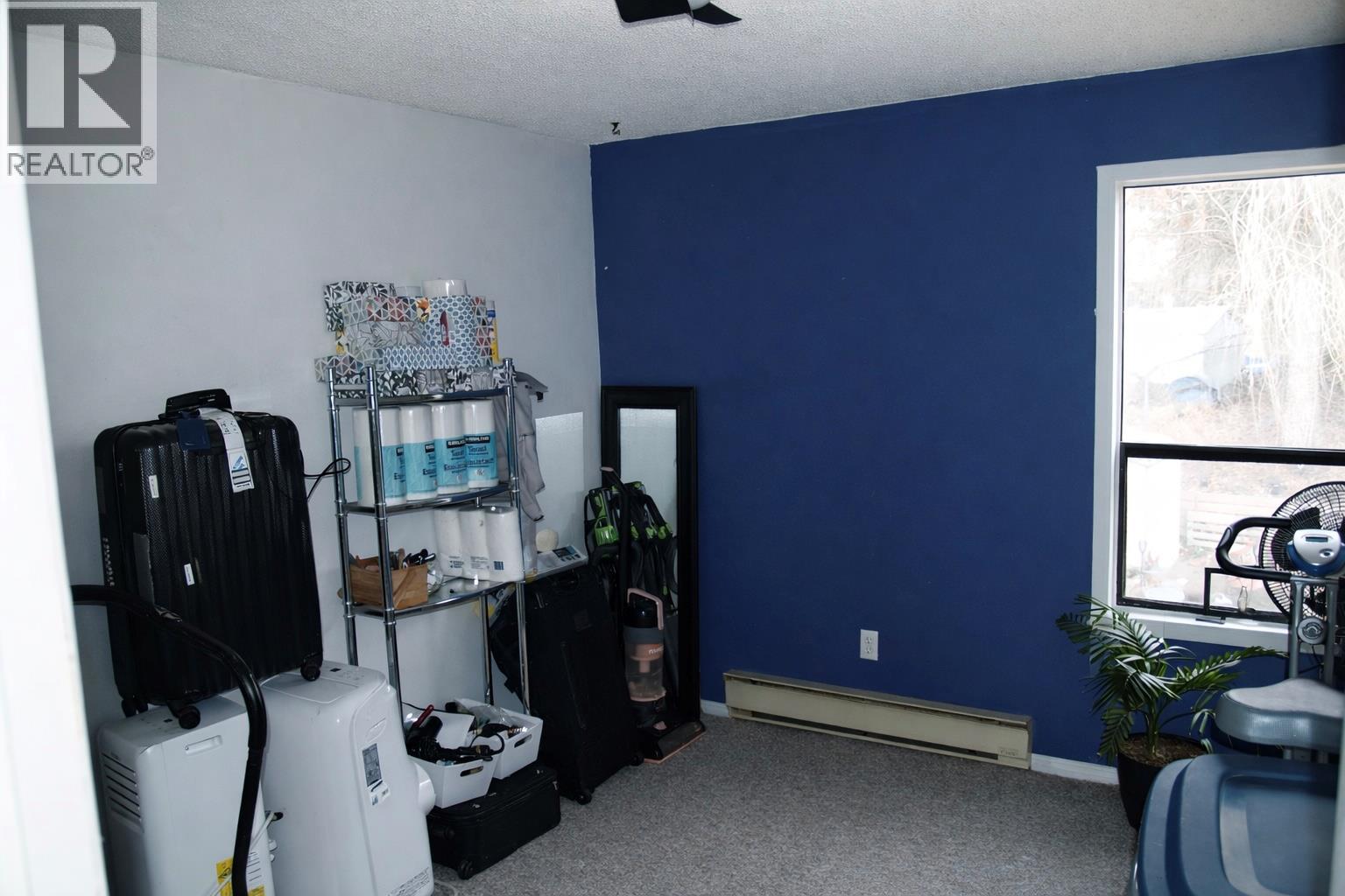 1876 Large Avenue, Kelowna