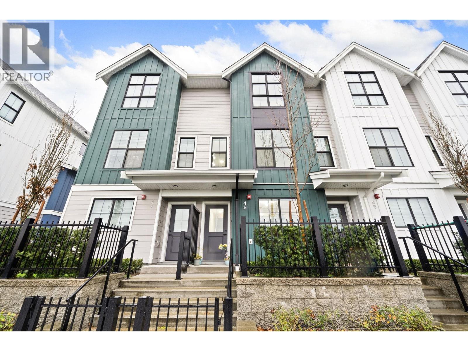 46 488 FURNESS STREET, New Westminster