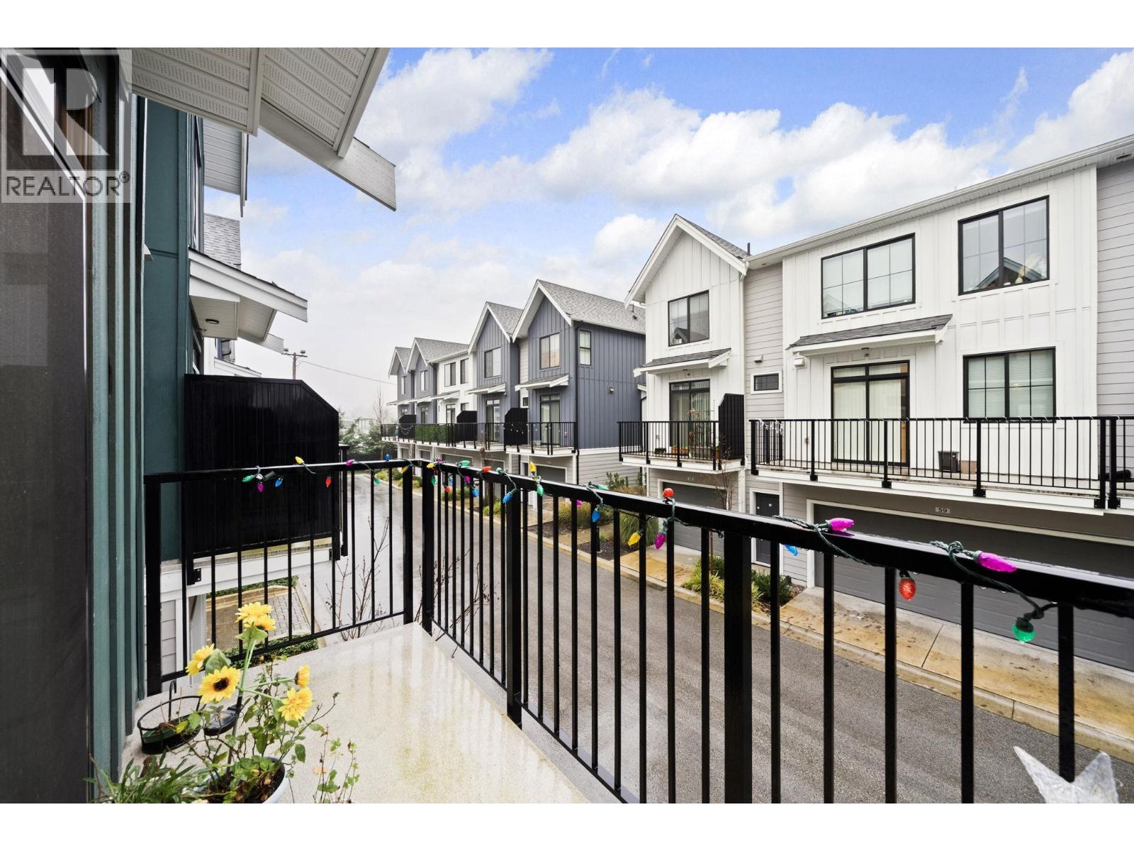 46 488 FURNESS STREET, New Westminster