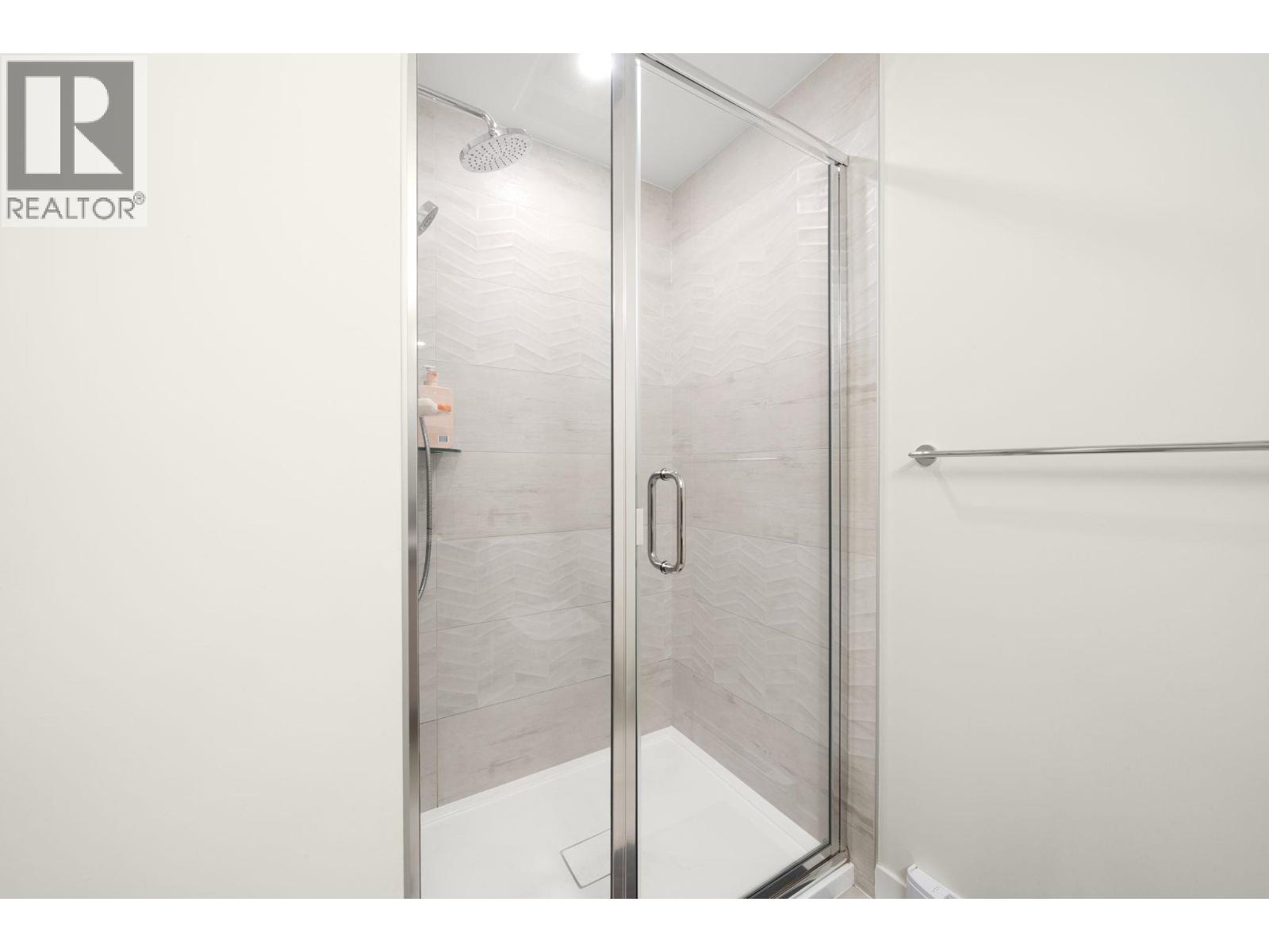 46 488 FURNESS STREET, New Westminster