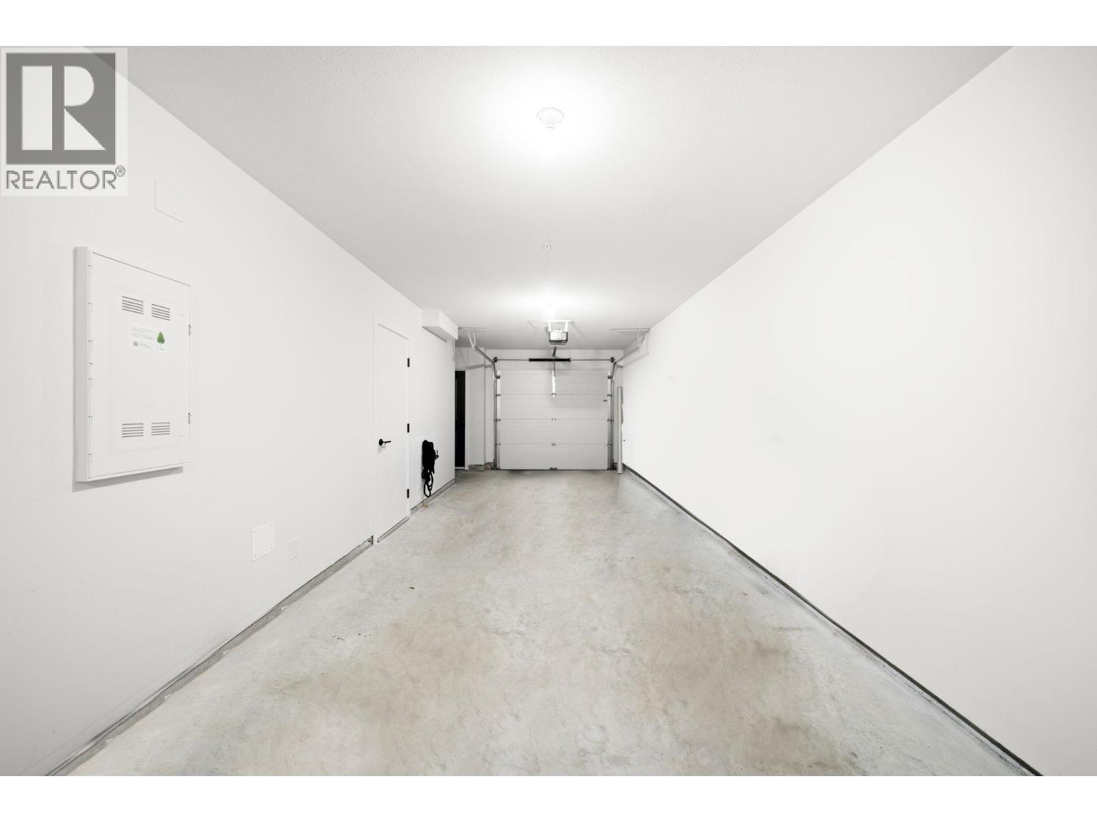 46 488 FURNESS STREET, New Westminster