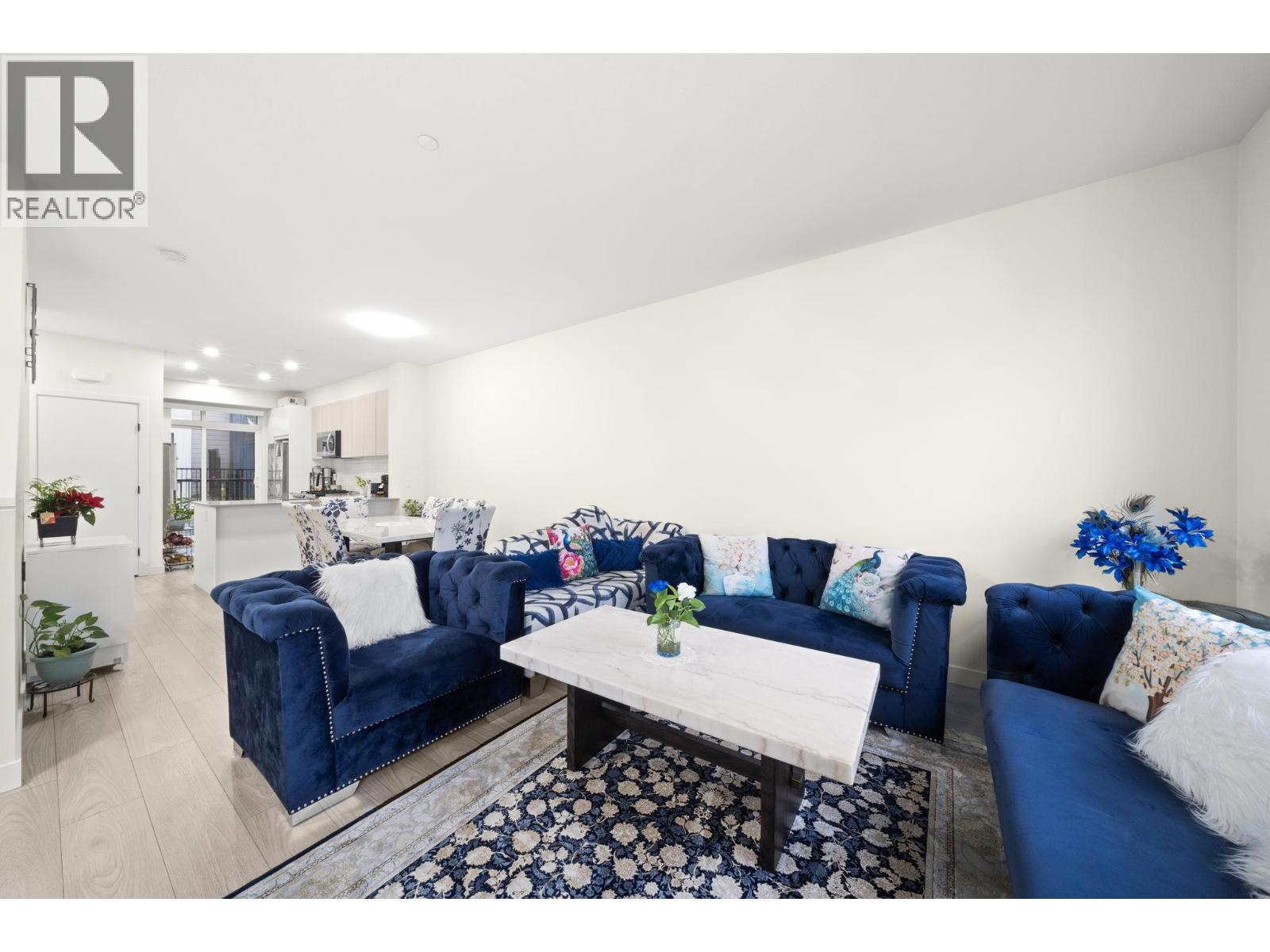 46 488 FURNESS STREET, New Westminster