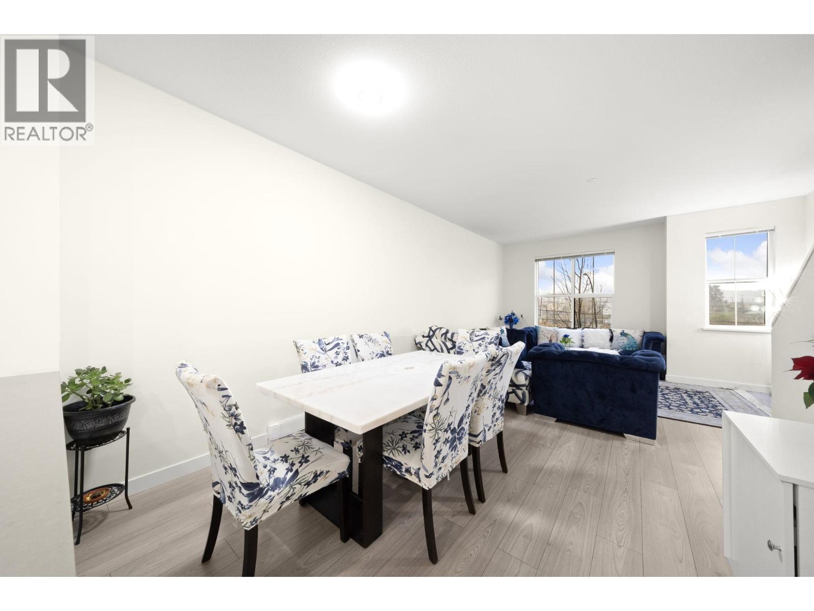 46 488 FURNESS STREET, New Westminster