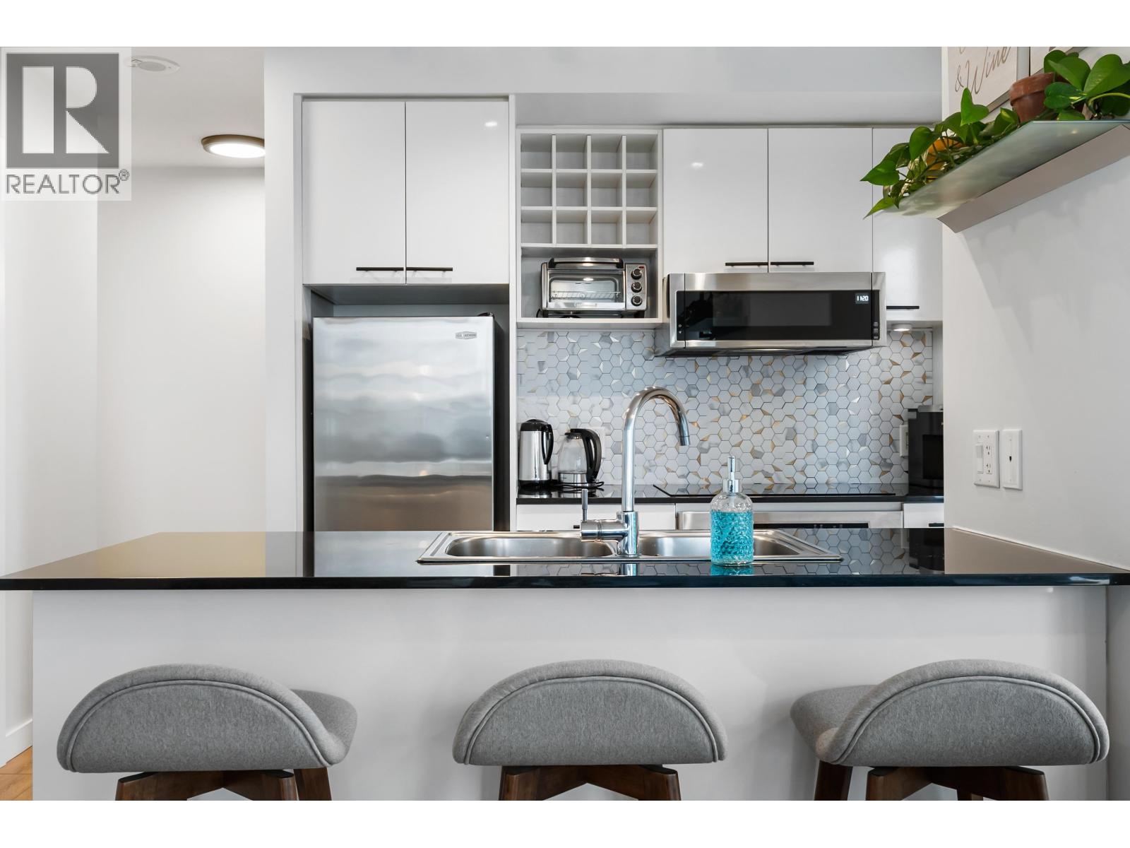 908 668 CITADEL Parade - photo 2