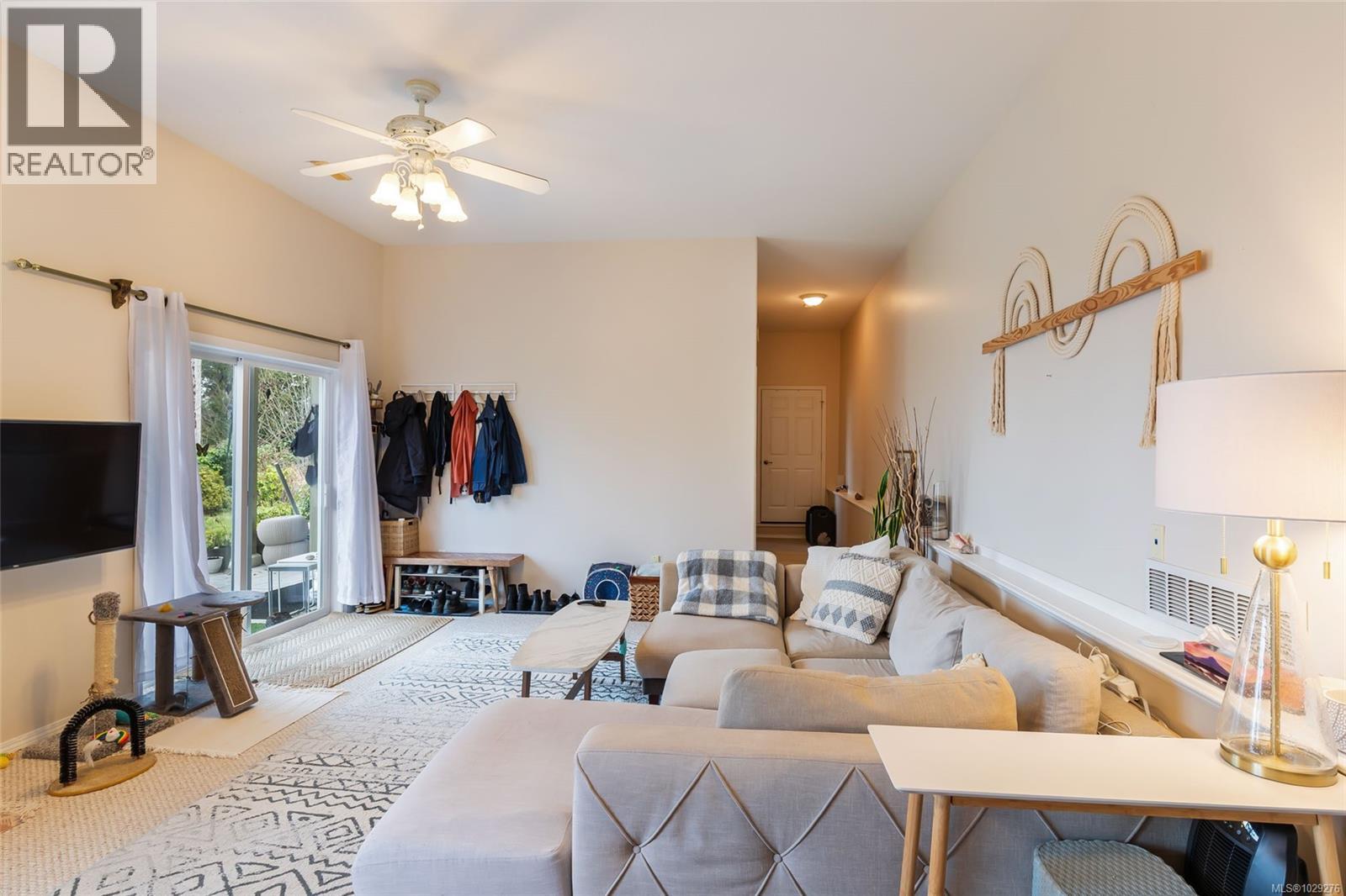 4718 LAGUNA WAY - 46