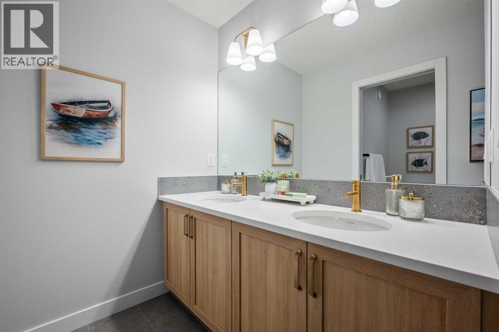 Single Family House for Sale in  Wolf Hollow Common SE Wolf Willow Calgary 