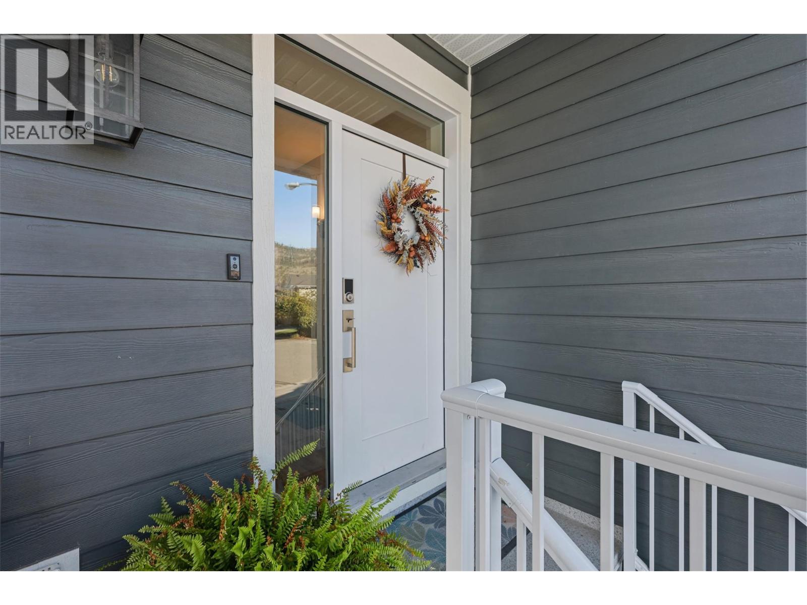 2742 BEACHMOUNT Crescent, Kamloops