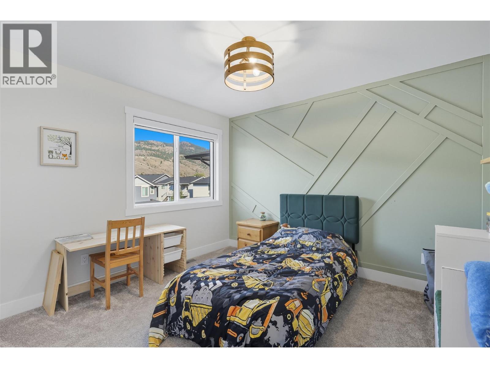 2742 BEACHMOUNT Crescent, Kamloops