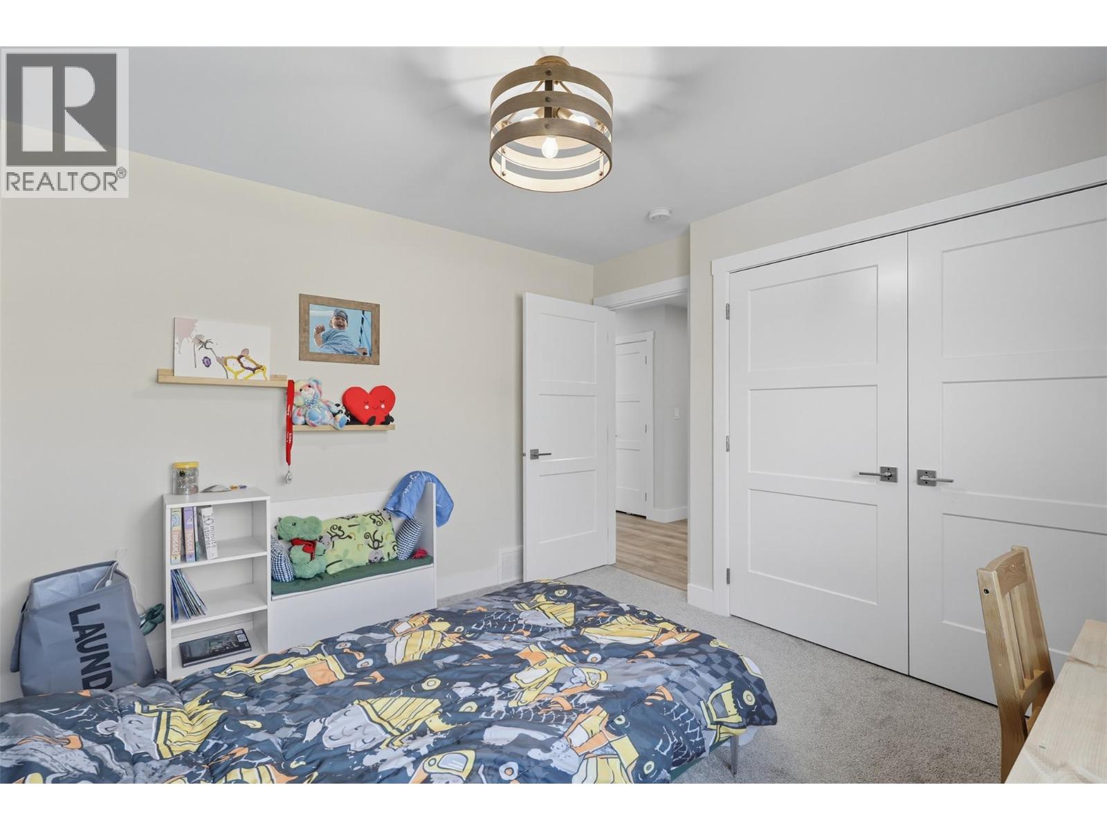 2742 BEACHMOUNT Crescent, Kamloops