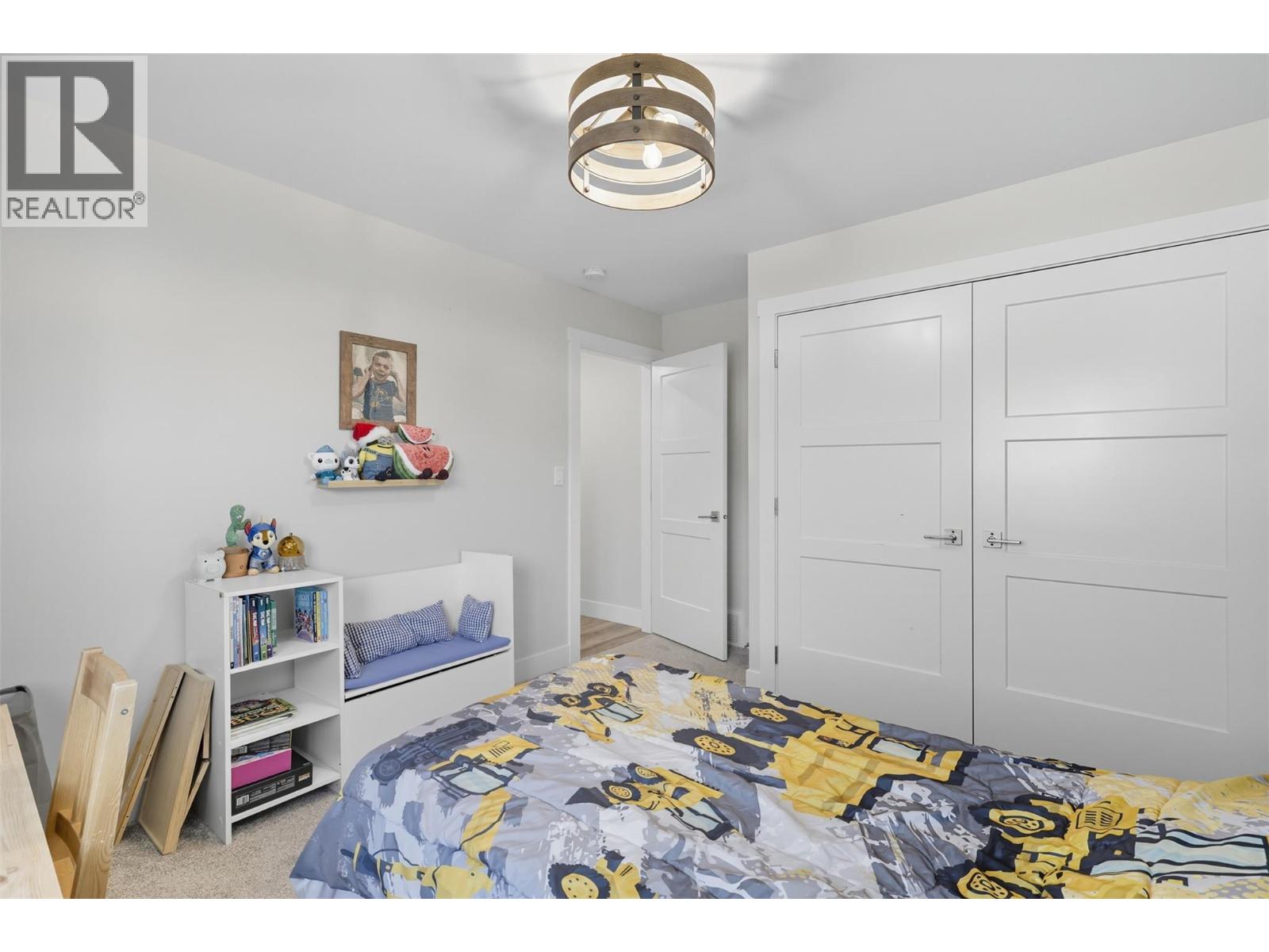 2742 BEACHMOUNT Crescent, Kamloops