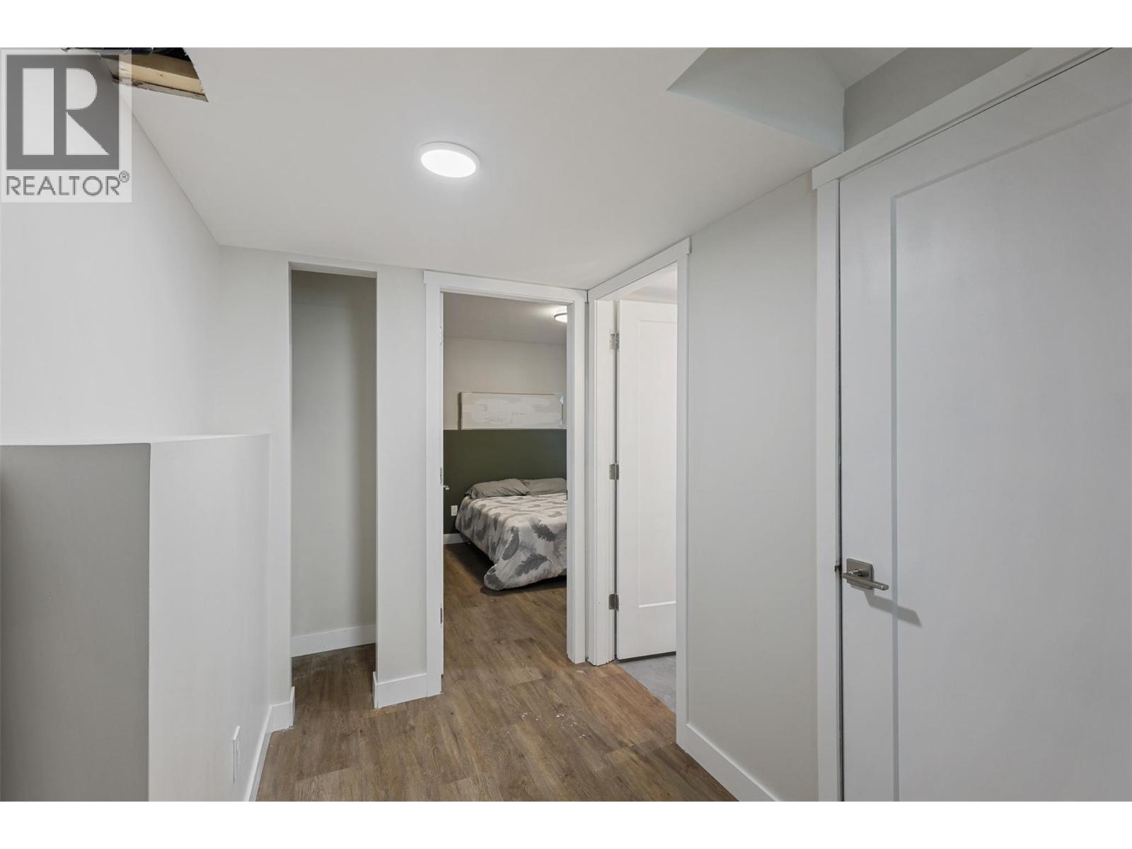 2742 BEACHMOUNT Crescent, Kamloops