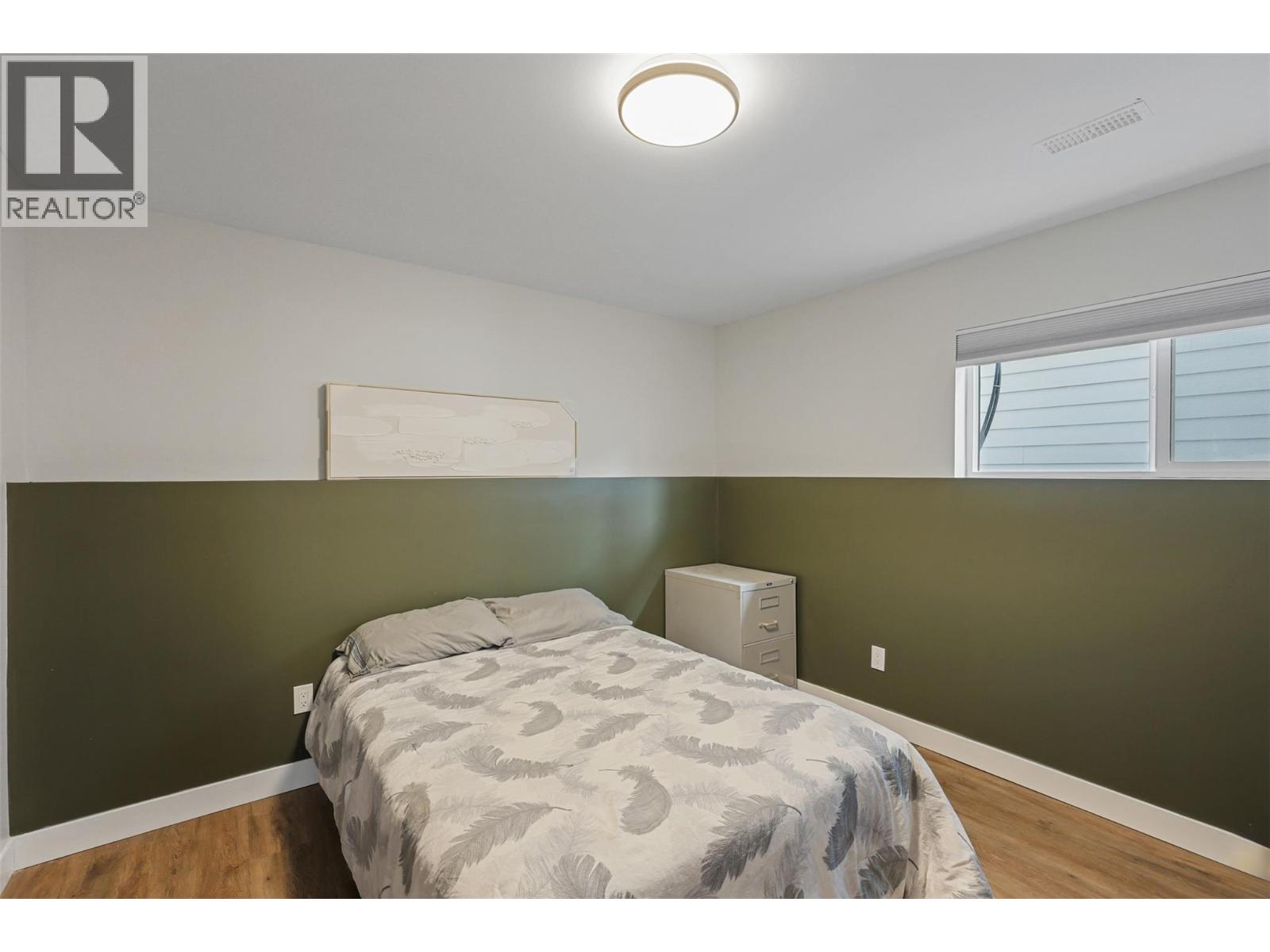 2742 BEACHMOUNT Crescent, Kamloops